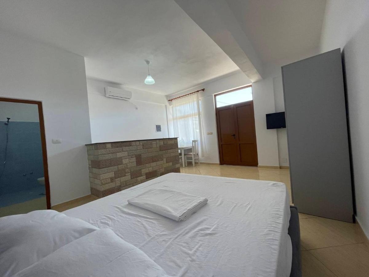 Olive Nest Apartment Саранде Екстериор снимка