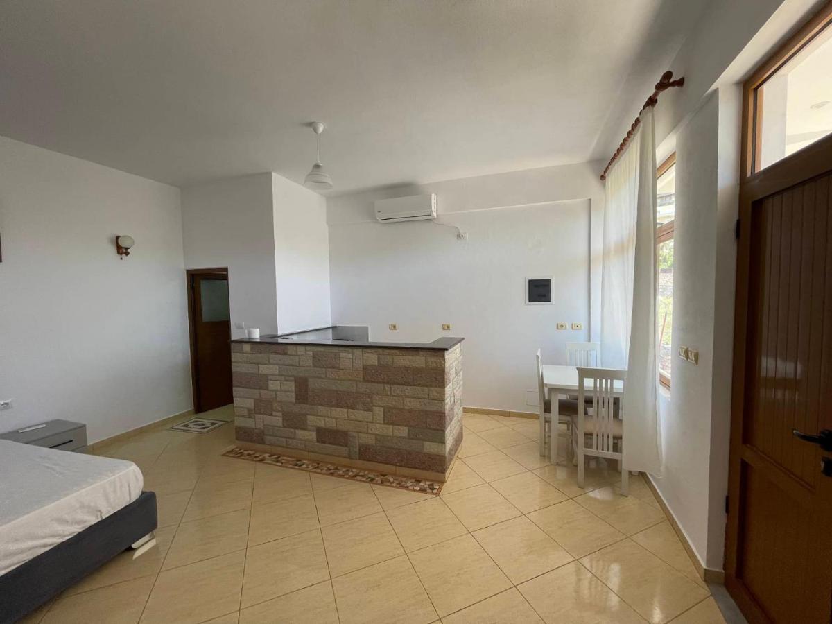 Olive Nest Apartment Саранде Екстериор снимка